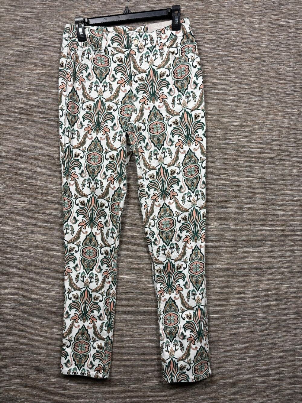 Chico's So Slimming Damask Girlfriend Ankle Slim Leg Jeans 0T US 4T Stretch NEW